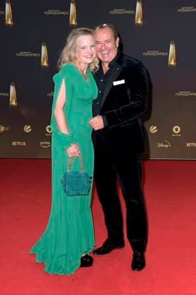 Wolfram Kons with wife Alexa Apermann at the German Television Award 2023 ceremony at MMC Studios Cologne, 28 09 2023 Foto:xF.xKernx xFuturexImagex fernsehpreis_3764