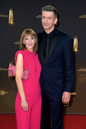 Steffen Hallaschka with wife Anne Katrin Hallaschka at the German Television Award 2023 ceremony at MMC Studios Cologne, 28 09 2023 Foto:xF.xKernx xFuturexImagex fernsehpreis_3776