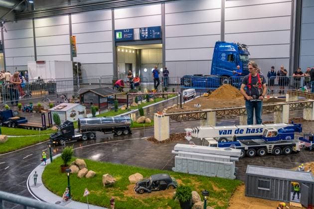 The Model Hobby Game Fair 2023 has begun at the Leipzig Exhibition Centre Numerous exhibitors from the field of board games, model making and handicrafts attract many visitors to the New Fair in the North of Leipzig Model Hobby Game 2023