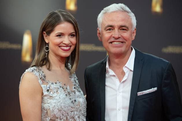 f l Kristina INHOF, presenter, Andreas von THIEN, presenter, red carpet, red carpet show, arrival, arrival, German Television Award ceremony, The German Television Award 2023, German Television Award 2023 at MMC Studios Cologne, on 28 09 2023