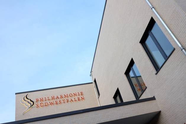 Official Opening Opening , new rehearsal hall, new rehearsal house, House of Music of the Philharmonic Orchestra of South Westphalia South Westphalia in the Oranienstrasse in Siegen Philharmonic Orchestra of South Westphalia House of Music on 28 09 2023 in Siegen Germany USE ONLY EDITORIAL