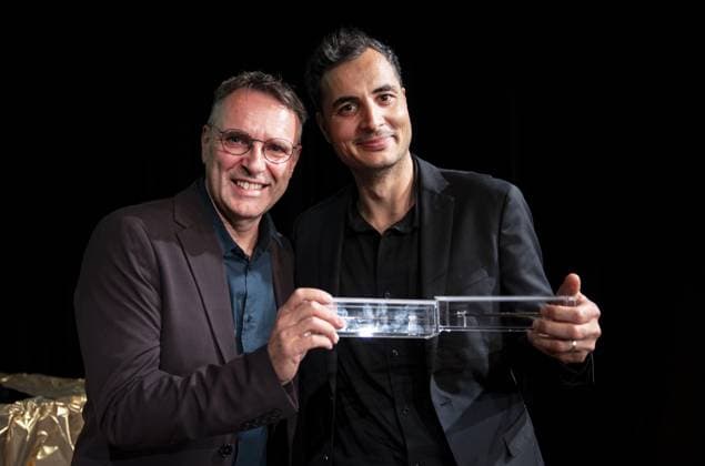 AMSTERDAM - Authors Edward van de Vendel and Anoush Elman received the Gouden Griffel at the Children s Book Ball. ANP RAMON VAN FLYMEN netherlands out - belgium out  Copyright: xx x479714324x originalFilename: 479714324.jpg