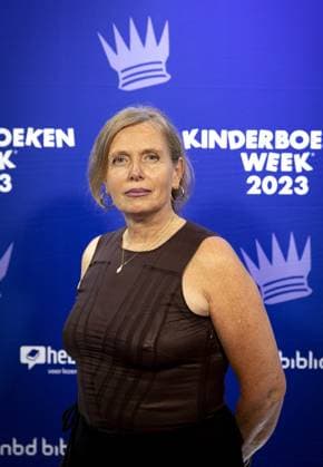AMSTERDAM - Yvonne Jagtenberg on the red carpet prior to the Children s Book Ball. During the event, the Golden Pencil and the Golden Pencil were awarded, among other things. ANP RAMON VAN FLYMEN netherlands out - belgium out  Copyright: xx x479714406x originalFilename: 479714406.jpg