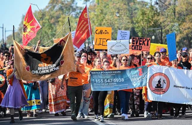 September 30, 2023, Montreal, PQ, Canada: People take part in a march on National Day for Truth and Reconciliation in Montreal, Saturday, September 30, 2023. Montreal Canada  - ZUMAc35_ 20230930_zaf_c35_033 Copyright: xGrahamxHughesx