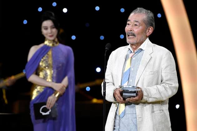 Fan Bingbing and Tatsuya Fuji at the award ceremony at the 71 San Sebastian International Film Festival Festival Internacional de Cine de San Sebastian at the Kursaal San Sebastian, 30 09 2023. Foto:xC.xNiehausx xFuturexImagex preisverleihung_3914