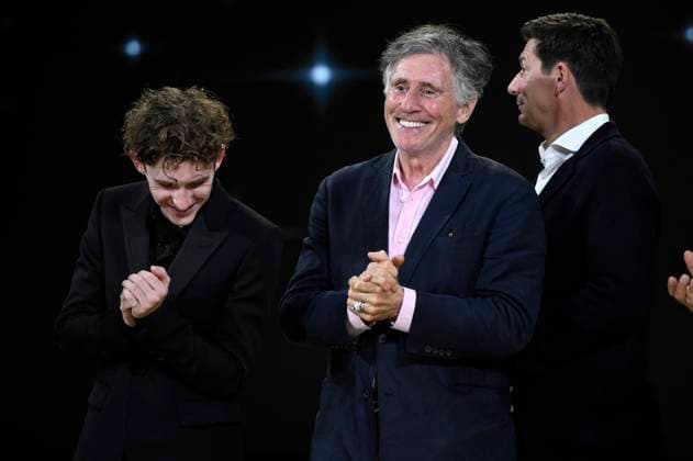 Fionn O Shea and Gabriel Byrne at the awards ceremony at the 71 San Sebastian International Film Festival Festival Internacional de Cine de San Sebastian at the Kursaal San Sebastian, 30 09 2023 Foto:xC.xNiehausx xFuturexImagex preisverleihung_3943