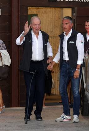 Awards ceremony of the 8th edition of the King Juan Carlos Regattas King Juan Carlos leaves the Real Club Nautico after attending the awards ceremony of the 8th edition of the Regatas Rey Juan Carlos, on October 1, 2023, in Sanxenxo, Pontevedra, Galicia, Spain. Photo by JosÃ Ramon Hernando Europa Press ABACAPRESS.COM Sanxenxo Spain  Copyright: xEuropaxPress ABACAx 870020_015 EuropaxPress ABACAx 870020_015