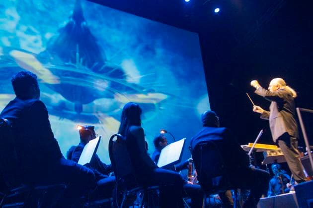 RIO DE JANEIRO, RJ - 01.10.2023: FINAL FANTASY DISTANT WORLDS NO RJ - The Villa Lobos Orchestra led by maestro Arnie Roth presented the show "Distant Worlds, Music from Final Fantasy", this Sunday night (01 10), at the Jeunesse Arena, west of Rio de Janeiro. x2442338x  CarlosxEliasxJunior