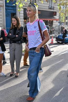 PFW Stella McCartney Arrivals Mia Regan attending the Stella McCartney SS 24 show during Paris Fashion Week on October 2, 2023 in Paris, France. Photo by Julien Reynaud APS-Medias ABACAPRESS.COM Paris France  Copyright: xReynaudxJulien APS-Medias ABACAx 870161_005 ReynaudxJulien APS-Medias ABACAx 870161_005