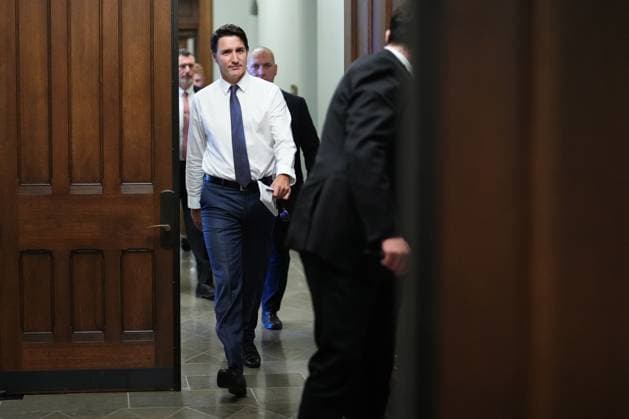 October 3, 2023, Ottawa, ON, CANADA: Prime Minister Justin Trudeau arrives for a cabinet meeting in Ottawa, Tuesday, Oct. 3, 2023. Liberal members of Parliament are meeting to discuss the historic vote expected to select a new House of Commons Speaker. Ottawa CANADA  - ZUMAc35_ 20231003_zaf_c35_011 Copyright: xSeanxKilpatrickx