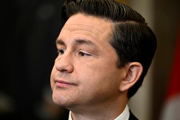 October 3, 2023, Ottawa, ON, CAN: Conservative Leader Pierre Poilievre speaks to reporters in the Foyer of the House of Commons on Parliament Hill in Ottawa, on Tuesday, Oct. 3, 2023. Ottawa CAN  - ZUMAc35_ 20231003_zaf_c35_020 Copyright: xJustinxTangx