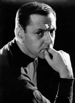 Film Lover Come Back Actor Tony Randall takes portraits to promote the film Los Angeles USA  Copyright: xLeoxFuchsx 0723 Tony Randall (Lover Come Back) ONE HAND PORTRAIT