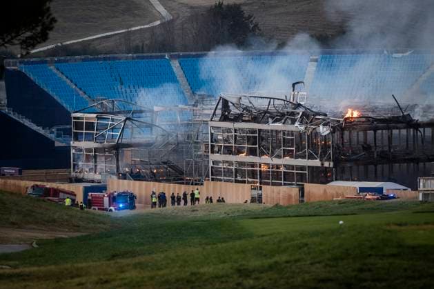 The Ryder Cup 2023 area is on fire. Guidonia, Rome, Italy 05 Oct 2023 Guidonia Montecelio, Rome, the area where the 44th edition of the Ryder Cup took place went up in flames: the premium grandstand was completely destroyed. The fire reached the playing fields of the Marco Simone Golf & Country Club. Rome, 05 October 2023, Credit:Alessandro Serrano Avalon Italy, Guidonia Montecelio  Copyright: xAlessandroxSerrano x xAvalonx 0811214928