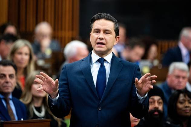 October 5, 2023, Ottawa, ON, Canada: Conservative Party Leader Pierre Poilievre rises during Question Period in the House of Commons on Parliament Hill in Ottawa, on Thursday, Oct. 5, 2023. Ottawa Canada  - ZUMAc35_ 20231005_zaf_c35_096 Copyright: xSpencerxColbyx