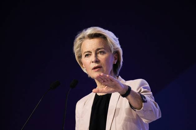 Ursula von der Leyen At European Campus Of Renaissance - Bordeaux President of the European Commission Ursula von der Leyen during the European Campus of the French governing party Renaissance, in Bordeaux on October 7, 2023. Photo by Thibaud MORITZ ABACAPRESS.COM Bordeaux France  Copyright: xMoritzxThibaud ABACAx 870825_053 MoritzxThibaud ABACAx 870825_053