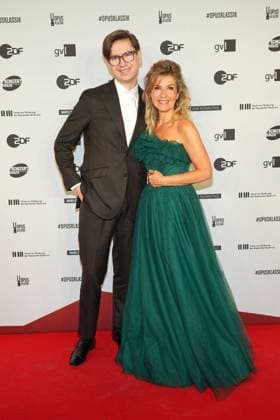 Vikingur Olafsson and Anne Sophie Mutter at the Opus Klassik 2023 award ceremony on 8 10 2023 in Berlin Opus Klassik 2023 in Berlin