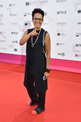First Steps Award 2023 Mo Asumang Arrival to the First Steps Award at the Stage Theater des Westens it is called stage free for Germanys most talented young filmmakersF in Berlin, on 08 10 2023 Photopress Mueller