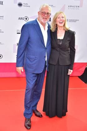 First Steps Award 2023 Martin Moszkowicz, FilmProducer, Petra Zieser Arrival to the First Steps Award at the Stage Theater des Westens it is called ÒStage free Ò for GermanyÕs most talented young filmmakersF in Berlin, on 08 10 2023. Photopress Mueller