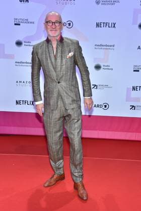 First Steps Award 2023 Peter Lohmeyer Arrival to the First Steps Award at the Stage Theater des Westens it is called ÒStage free Ò for GermanyÕs most talented young filmmakersF in Berlin, on 08 10 2023. Photopress Mueller