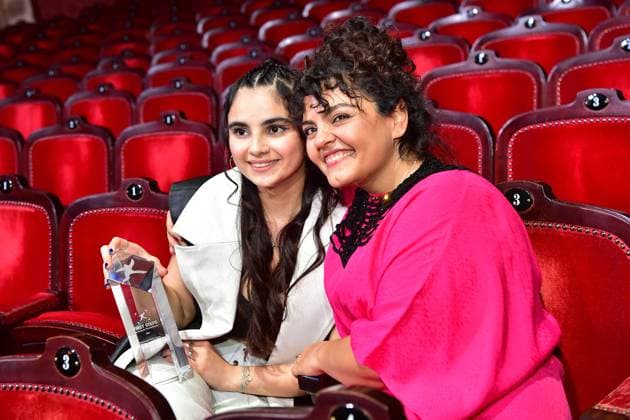 First Steps Award 2023 Götz George Young Talent Award, Bayan Layla awarded best young actress, with Sara Fazilat, moderator of the gala First Steps Award at the Stage Theater des Westens is called stage free for Germanys most talented young filmmakersF in Berlin, on 08 10 2023. Photopress Mueller