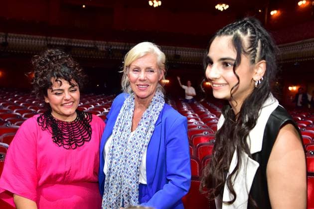 First Steps Award 2023 Götz George Nachwuchspreis, Bayan Layla Marika Georg, Sara Fazilat, moderation of the gala and First Steps Award at the Stage Theater des Westens it is called ÒStage free Ò for GermanyÕs most talented young filmmakersF in Berlin, on 08 10 2023. Photopress Mueller