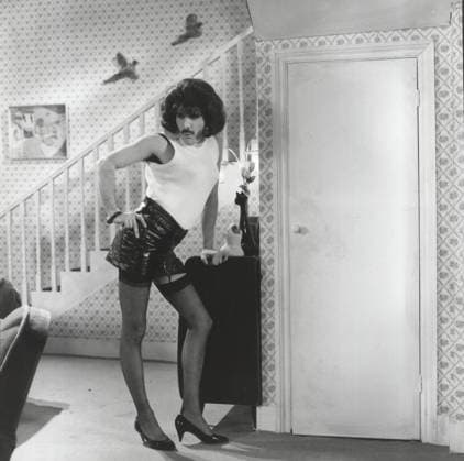 IMAGO ICONS: Freddie Mercury FREDDIE MERCURY ON SET OF THE QUEEN VIDE.......... FREDDIE MERCURY ON SET OF THE QUEEN VIDEO I WANT TO BREAK FREE . 1984 ., Credit:Simon Fowler Avalon  Copyright: xSimonxFowlerx xAvalonx 0518396518