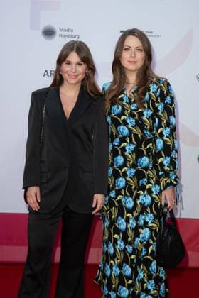 Award First Steps 2023 Cristina do Rego and Alice Dwyer at the First Steps Award at the Stage Theater des Westens on 09 10 2023 in Berlin Copyright: xEventpressxKochanx