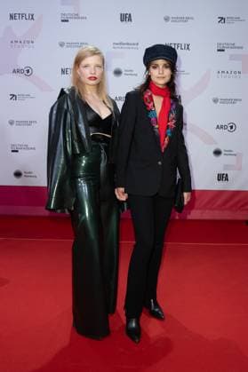 Award First Steps 2023 Luisa Celine Gaffron and Luise Befort at the First Steps Award at the Stage Theater des Westens in Berlin on 09 10 2023 Copyright: xEventpressxKochanx