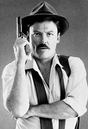 Mickey Spillane s Mike Hammer Stacy Keach as Mike Hammer in Mickey Spillane s Mike Hammer , Credit:Avalon  Copyright: xAvalonx 0518481632