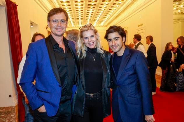 Felix Martin Poenichen, Melanie Kühn and Atrin Madani at the award ceremony of the German Musical Theater Award 2023 at the Theater des Westens Berlin, 09 10 2023 Foto:xB.xDummerx xFuturexImagex musicalpreis_3038