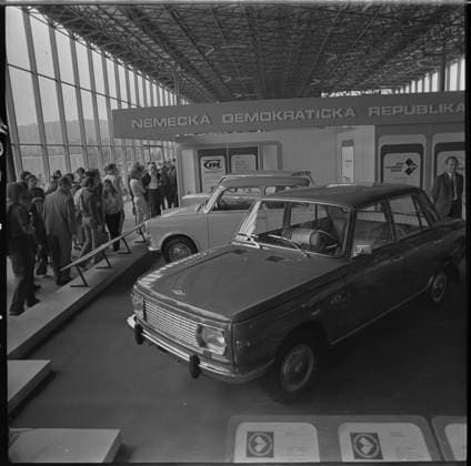 ***SEPTEMBER, 1972 FILE PHOTO***Wartburg and Trabant (car, vehicle) of company VEB Sachsenring Automobilwerke Industrieverband Fahrzeugbau, which is exhibited in the stand of East Germany (DDR) at 14th International Engineering Fair in Brno, Czechoslovakia, September, 1972. (CTKxPhoto EmilxBican) CTKPhotoF202105131507801  CTKPhotoF202105131507801