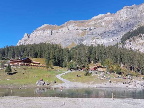Oeschinensee Themenbild - Bergsee Oeschinensee bei Kandersteg im Kanton Bern im Berner Oberland Themenbild - Bergsee Oeschinensee bei Kandersteg im Kanton Bern im Berner Oberland Der Oeschinensee liegt oberhalb von Kandersteg in der Schweiz. Der Oeschinensee gehört zum Unesco-Welterbe und gilt für viele als schönsten Bergsee der Alpen - mitten im Berner Oberland. Symbolbild, Themenbild, Featurebild *** Oeschinensee theme picture mountain lake Oeschinensee near Kandersteg in the canton of Bern in the Bernese Oberland theme picture mountain lake Oeschinensee near Kandersteg in the canton of Bern in the Bernese Oberland The Oeschinensee is located above Kandersteg in Switzerland The Oeschinensee belongs to the Unesco World Heritage and i Copyright: xFleigx xEibner-Pressefotox EP_dfg