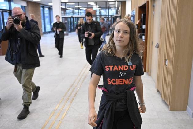 Bilder des Jahres 2023, Entertainment 10 Oktober Entertainment Themen der Woche KW41 News Bilder des Tages Entertainment Bilder des Tages MALMÖ, SVERIGE 20231011 Klimataktivisten Greta Thunberg i Malmö tingsrätt pa onsdagen. Thunberg är atalad för ohörsamhet mot ordningsmakten för andra gangen. MALMÖ SVERIGE x50090x *** MALMÖ, SVERIGE 20231011 Climate activist Greta Thunberg in Malmö District Court on Wednesday Thunberg is charged with disobedience of public order for the second time MALMÖ SVERIGE x50090x  Copyright: xJohanxNilsson TTx GRETA THUNBERG TINGSRÄTTEN MALMÖ MBiNQSf40tI