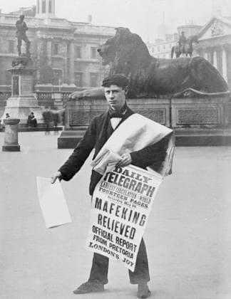 RECORD DATE NOT STATED Relief of Mafeking, newspaper seller in Trafalgar Square Relief of Mafeking, newspaper seller in Trafalgar Square with headlines about the Second Boer War Date: 1900  Copyright: Gemini Picture No. 10585013