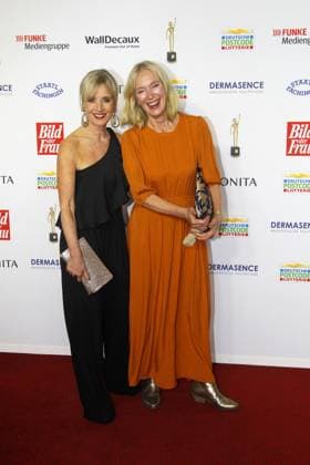 Katharina Abt and Katja Weitzenboeck at the award ceremony Goldene Bild der Frau on 11 10 2023 in Hamburg Goldene Bild der Frau award ceremony 2023 in Hamburg