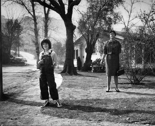 Film To Kill A Mockingbird Actress Mary Badham plays with writer Harper Lee Monroeville, Alabama USA  Copyright: xLeoxFuchsx 1069 Mary Badham Scout harper lee (To Kill a Mockingbird)