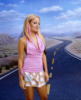 Paris Hilton, Nicole Richie 6683, Tuesday 6 April 2004. THE SIMPLE LIFE 2 : Nicole Richie (pictured) embarks in the ultimate road trip when THE SIMPLE LIFE 2 debuts later this year on FOX. Photograph: Fox Broadcasting Company, supplied by BWP Media. UK OFFICE: +44 131 225 3333 3322 US OFFICE: 1 310 261 9676, Credit:Sam Jones Avalon USA  Copyright: xSamxJonesx xAvalonx 0518689820