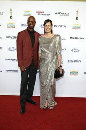 Golden Picture of the Woman in Hamburg Yared Dibaba and Nina Fuchs, award ceremony of the Golden Picture of the Woman in the New Flora, Hamburg, 11 10 2023 Copyright: xEventpressxBecherx