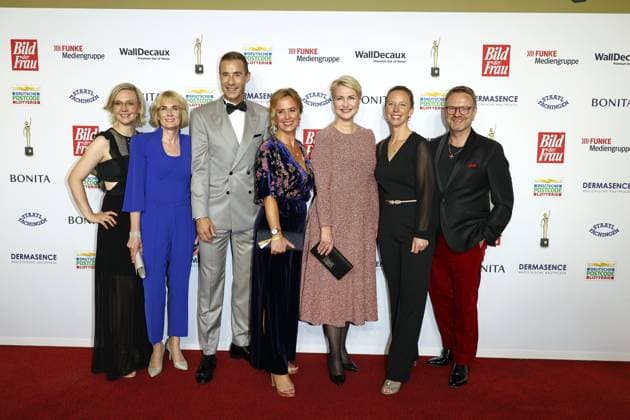 Golden image of the woman in Hamburg Janina Süß, Sandra Immoor, Kai Pflaume, Julia Becker, Manuela Schwesig, Nora Mary and Niklas Jakob Wilcke, award ceremony of the Golden image of the woman in the New Flora, Hamburg, 11 10 2023 Copyright: xEventpressxBecherx