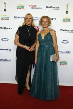 Golden picture of the woman in Hamburg Claudia Kleinert and Karin Lange, award of the Golden picture of the woman in the new Flora, Hamburg, 11 10 2023 Copyright: xEventpressxBecherx
