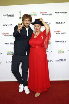 Golden picture of the woman in Hamburg Max Mutzke with Andrea Krull, award of the Golden picture of the woman in the new Flora, Hamburg, 11 10 2023 Copyright: xEventpressxBecherx