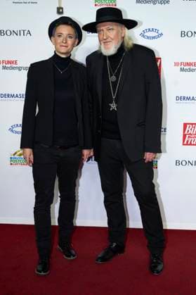 Joachim Witt with wife Juliane at the 16 award ceremony of the Golden Image of Woman 2023 at the Stage Theater Neue Flora Hamburg, 11 10 2023 Foto:xU.xStammx xFuturexImagex bild_3088