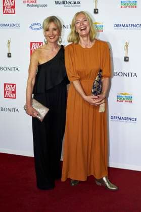Katharaina Abt and Katja Weitzenböck at the 16 award ceremony of the Golden Picture of the Woman 2023 at the Stage Theater Neue Flora Hamburg, 11 10 2023 Foto:xU.xStammx xFuturexImagex bild_3114