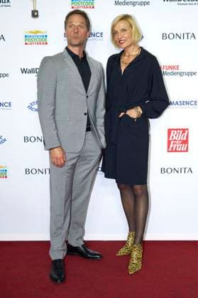 Matthias Schloo and Sanna Englund at the 16 award ceremony of the Golden Image of Woman 2023 at the Stage Theater Neue Flora Hamburg, 11 10 2023 Foto:xU.xStammx xFuturexImagex bild_3145