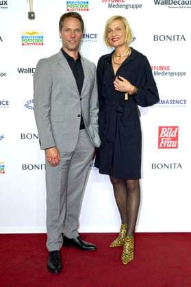 Matthias Schloo and Sanna Englund at the 16 award ceremony of the Golden Image of Woman 2023 at the Stage Theater Neue Flora Hamburg, 11 10 2023 Foto:xU.xStammx xFuturexImagex bild_3146