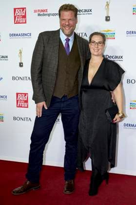Tetje Mierendorf with wife Cornelia at the 16 award ceremony of the Golden Image of Woman 2023 at the Stage Theater Neue Flora Hamburg, 11 10 2023 Foto:xU.xStammx xFuturexImagex bild_3186