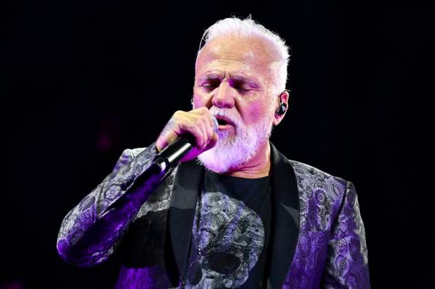 Nino de Angelo live at a concert of his From Eternity to Eternity Tour at Verti Music Hall Berlin, 11 10 2023 Foto:xN.xKubelkax xFuturexImagex angelo_3098