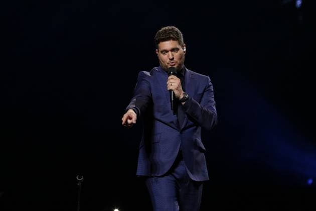 Michael Buble ˜Higher Tour ˜ Live Concert October 12, 2023, Mexico City, Mexico: Canadian singer Michael Buble performs on stage during their Higher Tour 2023 at Mexico City Arena. on October 12, 2023 in Mexico City, Mexico. (Photo by Ismael Rosas Eyepix Group) Copyright: xIsmaelxRosas xEyepixxGroupx IR_12102023_101370
