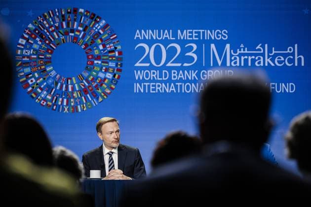 Bilder des Jahres 2023, News 10 Oktober News Themen der Woche KW41 News Bilder des Tages Christian Lindner (FDP), Bundesminister der Finanzen, zusammen mit Joachim Nagel, Praesident der Deutschen Bundesbank bei einem Gemeinsamen PressefrâˆöÂºhstueck im Rahmen der Jahrestagung von IWF und Weltbank in Marrakesch (Marokko), 13.10.2023. Marakesch Marocco *** Christian Lindner FDP , Federal Minister of Finance, together with Joachim Nagel, President of the Deutsche Bundesbank at a Joint Press Breakfast in the context of the Annual Meetings of the IMF and the World Bank in Marrakech Morocco , 13 10 2023 Marrakech Morocco Copyright: xFelixxZahnx