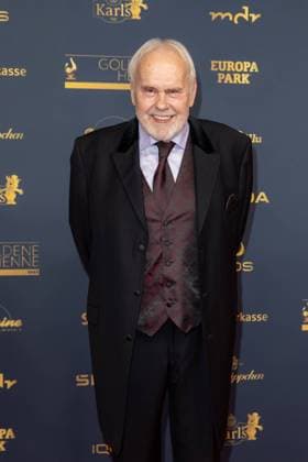 Award - Goldene Henne 2023 Gunther Emmerlich bei der Goldene Henne 2023 am 13.10.2023 im Studio 3 der Media City in Leipzig. *** Award Golden Hen 2023 Gunther Emmerlich at the Golden Hen 2023 on 13 10 2023 in Studio 3 of the Media City in Leipzig Copyright: xEventpressxKochanx